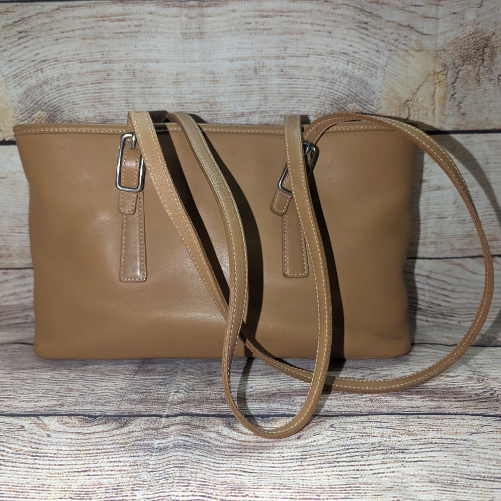 Vintage coach shoulder bag